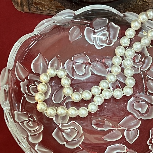 Vintage Walther Glas Rose Plate, Decorative Plate - Picture 7 of 7